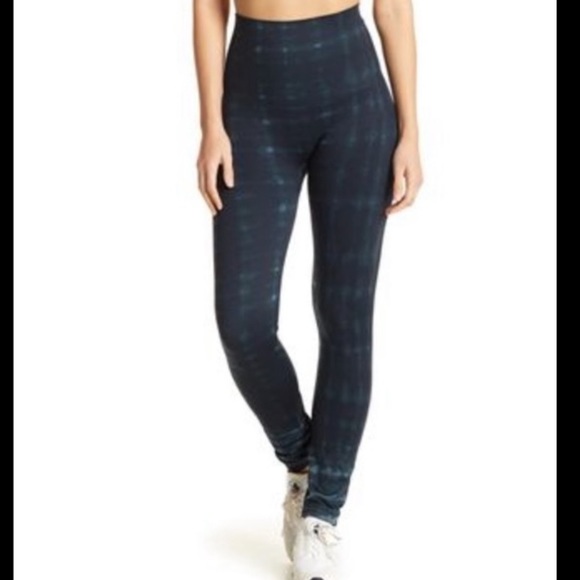 SPANX Look At Me Now Seamless Tie Dye Leggings 1X - Picture 1 of 6
